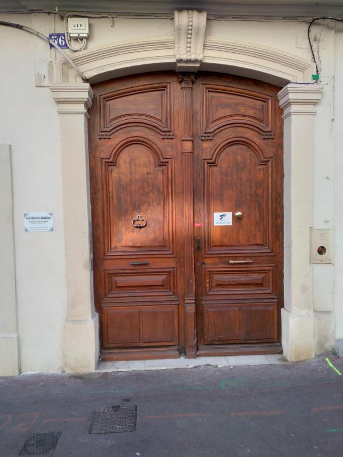 Saëns 7-T2 avec garage privé optionnel-Centre historique et plages à 16km ! Béziers Esterno foto